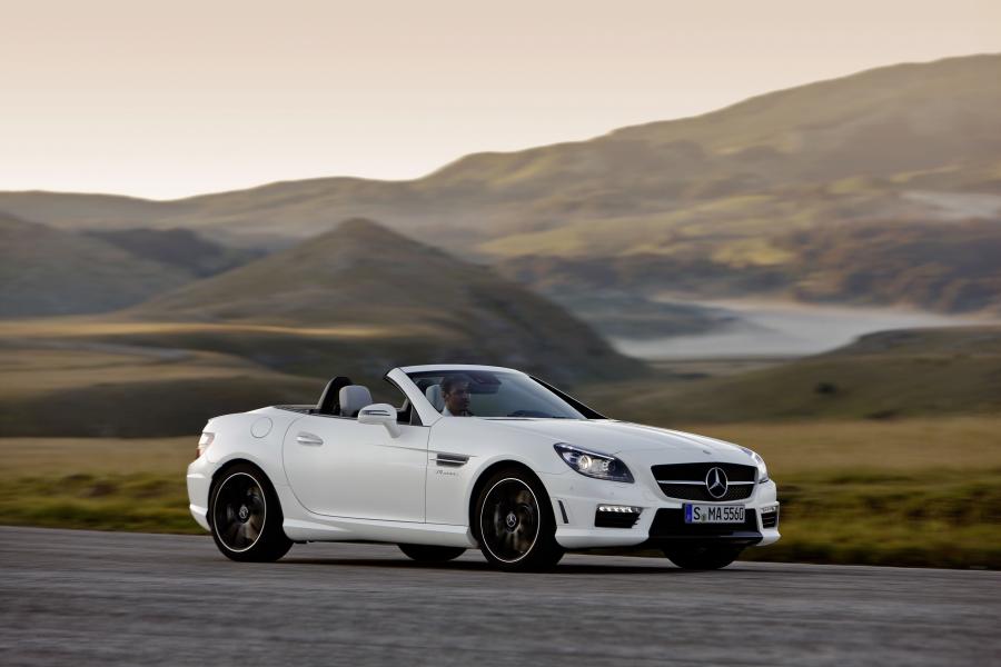  Mercedes-Benz SLK55 AMG 2011 года  (фото 21 из 34)